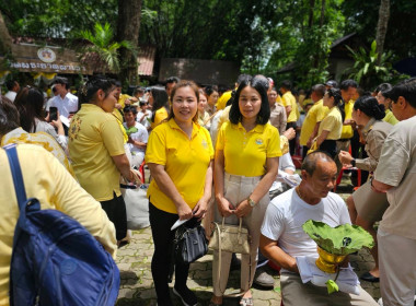 เข้าร่วมพิธีบรรพชาอุปสมบทเฉลิมพระเกียรติพระบาทสมเด็จพระเจ้าอยู่หัวฯ ... พารามิเตอร์รูปภาพ 3