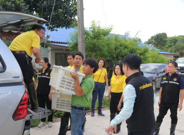 มอบถุงยังชีพ และสิ่งของจำเป็นจากโครงการ &quot;ธารน้ำใจ ... พารามิเตอร์รูปภาพ 17