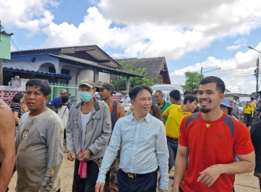 มอบถุงยังชีพ และสิ่งของจำเป็นจากโครงการ &quot;ธารน้ำใจ ... พารามิเตอร์รูปภาพ 25