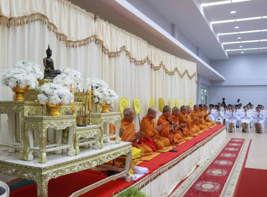 ร่วมพิธีทำบุญตักบาตรถวายพระราชกุศลและพิธีวางพวงมาลา ... พารามิเตอร์รูปภาพ 4