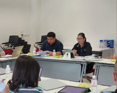 เข้าร่วมประชุมคณะกรรมการดำเนินการ ... พารามิเตอร์รูปภาพ 1