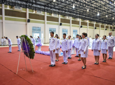 ร่วมกิจกรรมพิธีวางพวงมาลาวันสมเด็จพระมหาธิราชเจ้า ... พารามิเตอร์รูปภาพ 15