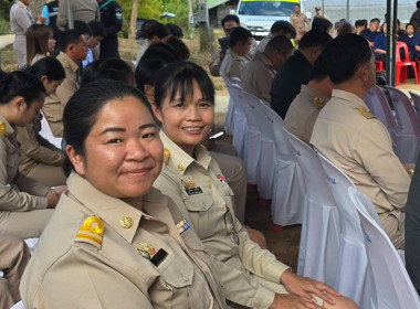 เข้าร่วมพิธีเชิญถุงพระราชทานของพระบาทสมเด็จพระเจ้าอยู่ ... พารามิเตอร์รูปภาพ 3