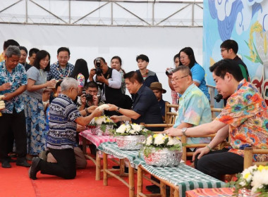 เข้าร่วมเปิดงานเย็นทั่วหล้ามหาสงกรานต์ ... พารามิเตอร์รูปภาพ 8