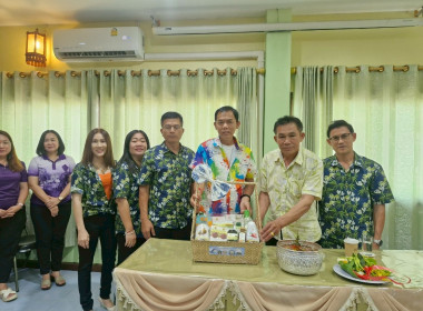 ขบวนการสหกรณ์จังหวัดเชียงรายร่วมรดน้ำดำหัวสหกรณ์จังหวัดเชียงราย ตามป๋าเวณีปี๋ใหม่เมือง ... พารามิเตอร์รูปภาพ 20