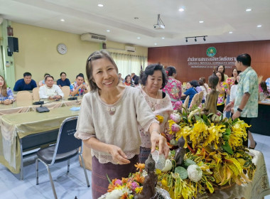 ขอสูมาคารวะ รดน้ำดำหัวผู้สูงอายุ ป๋าเวณีปี๋ใหม่เมือง ปี ... พารามิเตอร์รูปภาพ 18