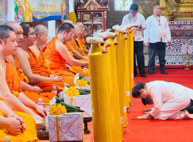 เข้าร่วมพิธีถวายเทียนพรรษา ... พารามิเตอร์รูปภาพ 5