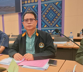 เข้าร่วมประชุมคณะกรรมการนโยบายที่ดินจังหวัดเชียงราย ... พารามิเตอร์รูปภาพ 1