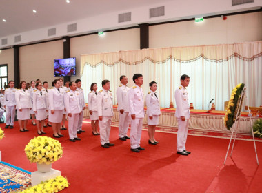 ร่วมพิธีทำบุญตักบาตรถวายพระราชกุศลและพิธีวางพวงมาลา ... พารามิเตอร์รูปภาพ 18
