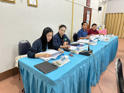 เข้าร่วมประชุมคณะกรรมการดำเนินการ ... พารามิเตอร์รูปภาพ 1