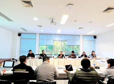 เข้าร่วมประชุมคณะกรรมการดำเนินการ ... พารามิเตอร์รูปภาพ 2