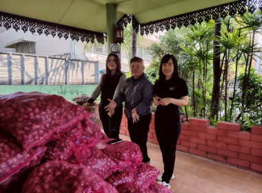 สำนักงานสหกรณ์จังหวัดเชียงรายร่วมกับขบวนการสหกรณ์ในจังหวัดเชียงราย กระจายผลผลิตหอมแดง เพื่อช่วยเหลือสมาชิกสหกรณ์ผู้ปลูกหอมแดง จังหวัดศรีสะเกษ ... พารามิเตอร์รูปภาพ 5