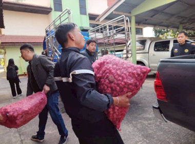 สำนักงานสหกรณ์จังหวัดเชียงรายร่วมกับขบวนการสหกรณ์ในจังหวัดเชียงราย กระจายผลผลิตหอมแดง เพื่อช่วยเหลือสมาชิกสหกรณ์ผู้ปลูกหอมแดง จังหวัดศรีสะเกษ ... พารามิเตอร์รูปภาพ 64