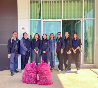 ร่วมกระจายผลผลิตหอมแดงสดจากเกษตรกรจังหวัดศรีสะเกษให้แก่สหกรณ์ในพื้นที่ ... พารามิเตอร์รูปภาพ 1