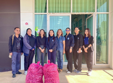 ร่วมกระจายผลผลิตหอมแดงสดจากเกษตรกรจังหวัดศรีสะเกษให้แก่สหกรณ์ในพื้นที่ ... พารามิเตอร์รูปภาพ 1