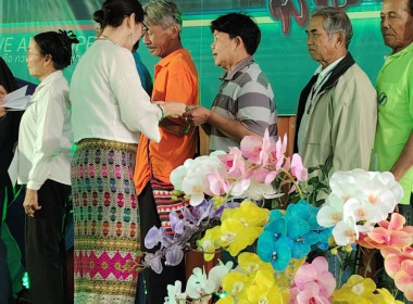 พิธีวางพานพุ่มถวายสักการะพระราชวรวงศ์เธอ ... พารามิเตอร์รูปภาพ 3