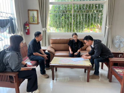 การลงพื้นที่สำรวจรายชื่อสมาชิกสหกรณ์ เพื่อเข้าร่วมอบรมโครงการส่งเสริมพัฒนาอาชีพเพื่อแก้ไขปัญหาที่ดินทำกินของเกษตรกร ให้กับเกษตรกรผู้ได้รับจัดสรรที่ดินตามนโยบายรัฐบาล (คทช.) หลักสูตร “การยกระดับสินค้าสู่มาตรฐาน เพื่อสร้างมูลค่าเพิ่มแก่ผลผลิต” ... พารามิเตอร์รูปภาพ 1