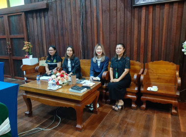 เข้าร่วมประชุมหารือเพื่อหาแนวทางการแก้ไขปัญหาพร้อมทั้งชี้แจงรายละเอียดเงื่อนไขการจัดสรรงบประมาณเพื่อชำระหนี้แทนเกษตรกรให้กับสถาบันเจ้าหนี้ ... พารามิเตอร์รูปภาพ 2