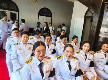 เข้าร่วมกิจกรรมน้อมรำลึกเนื่องในวันคล้ายวันสวรรคตพระบาทสมเด็จพระจุลจอมเกล้าเจ้าอยู่หัว และร่วมพิธีบวงสรวงพระบรมราชานุสาวรีย์พระบาทสมเด็จพระจุลจอมเกล้าเจ้าอยู่หัวและ พิธีทำบุญอาคารศาลากลางจังหวัดเชียงราย (หลังแรก) ... พารามิเตอร์รูปภาพ 7