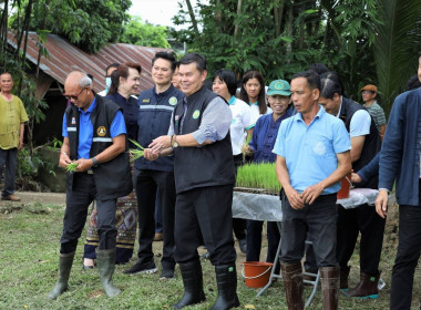 การประชุมตรวจติดตามการปฏิบัติราชการของส่วนราชการในสังกัดกระทรวงเกษตรและสหกรณ์ ตามแผนการตรวจราชการ และการขับเคลื่อนแบบบูรณาการในพื้นที่ของผู้ตรวจราชการกระทรวงเกษตรและสหกรณ์ ประจำปีงบประมาณ พ.ศ.2566 เขตตรวจราชการที่ 16 (จังหวัดเชียงราย) ... พารามิเตอร์รูปภาพ 1